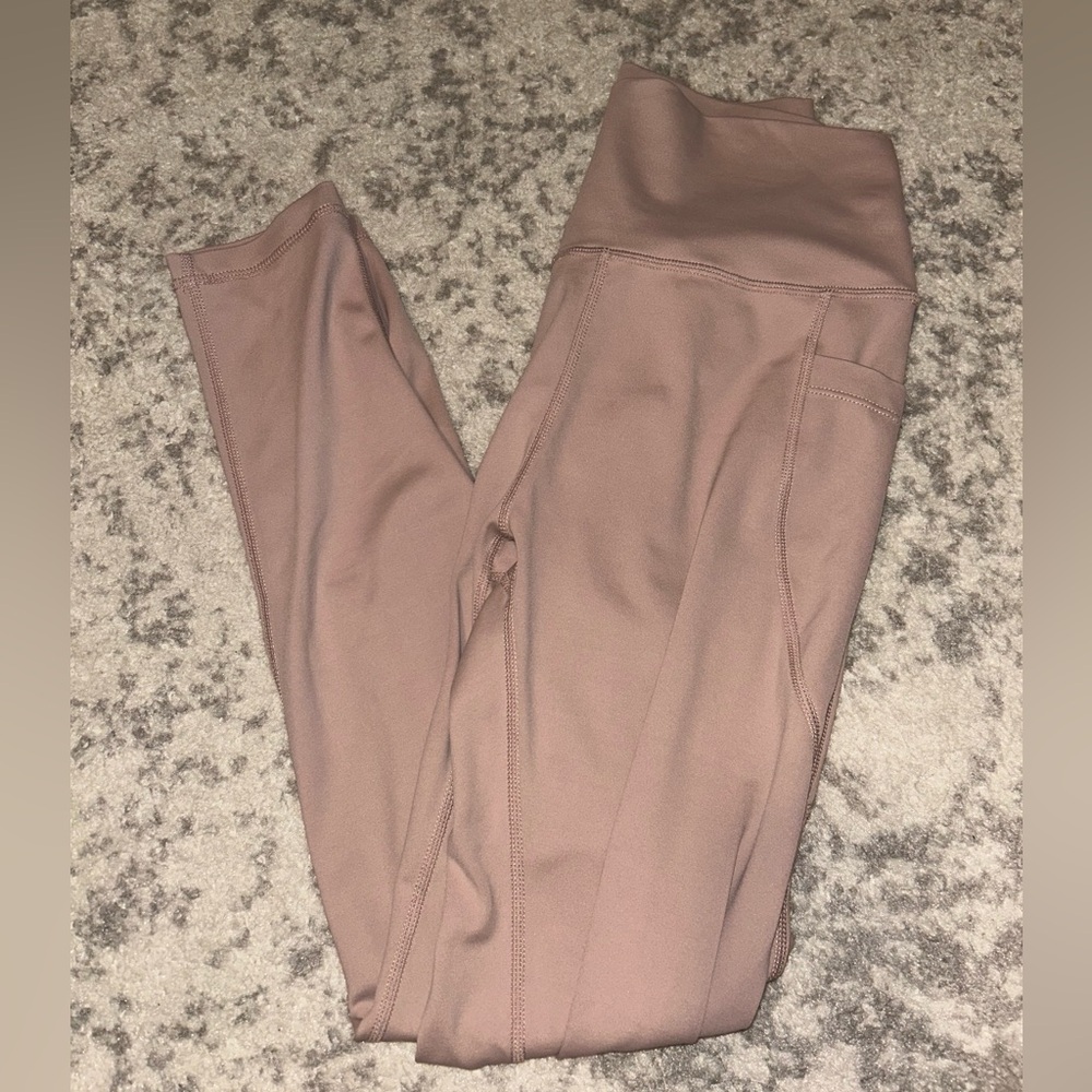 Pink pocket leggings size M